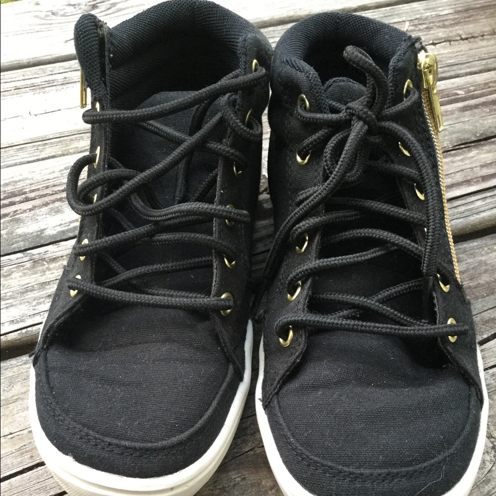 Girls' Side Zip Athletic Shoes